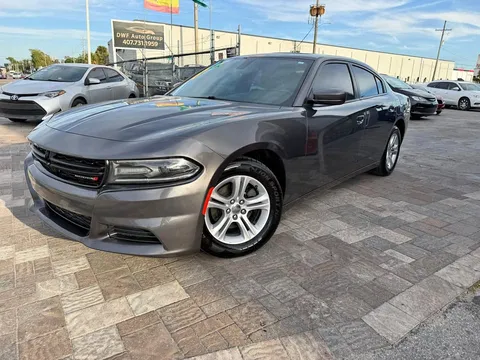 2020 Dodge CHARGER SXT