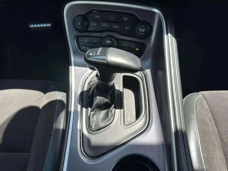 2020 Dodge Challenger 3rd Gen - Image 19 of 20