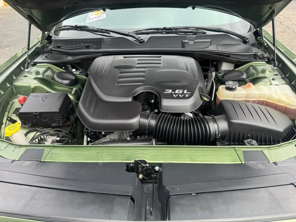 2020 Dodge Challenger 3rd Gen - Image 14 of 19
