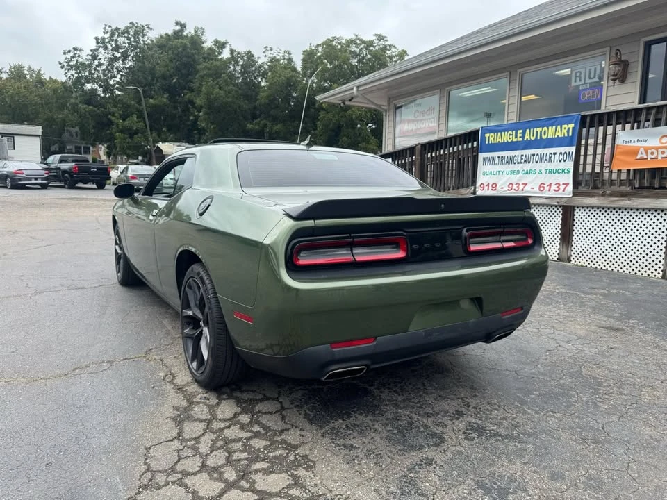 2020 Dodge Challenger 3rd Gen - Image 10 of 19