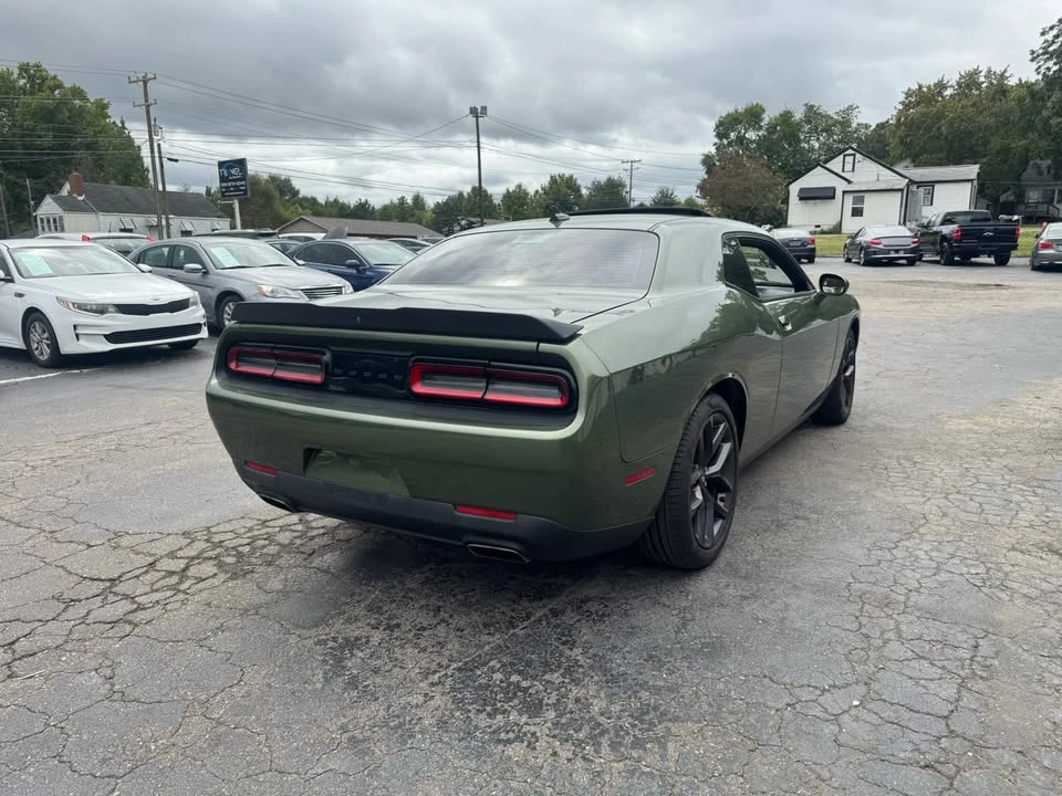 2020 Dodge Challenger 3rd Gen - Image 11 of 19