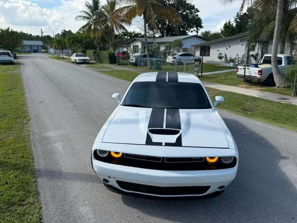 2020 Dodge Challenger 3rd Gen - Image 3 of 10