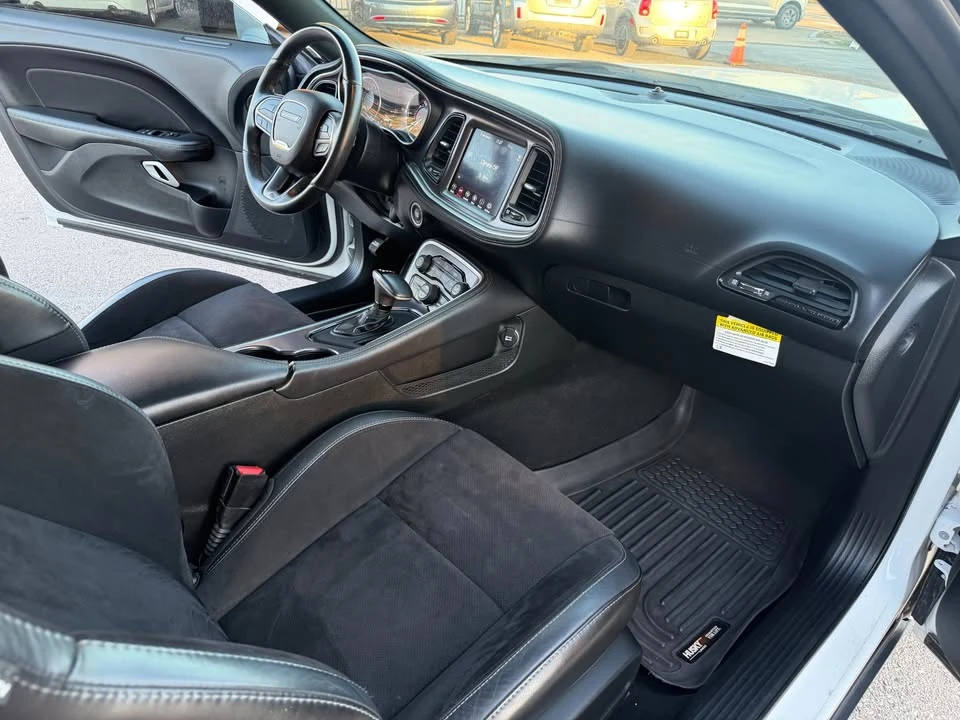 2020 Dodge Challenger 3rd Gen - Image 19 of 20