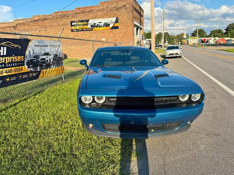 2020 Dodge Challenger SXT