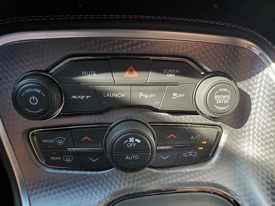 2020 Dodge Challenger 3rd Gen - Image 23 of 24