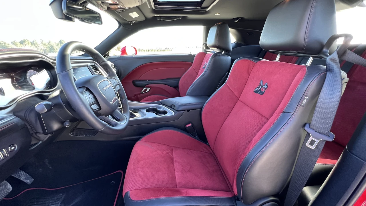 2020 Dodge Challenger 3rd Gen - Image 7 of 16