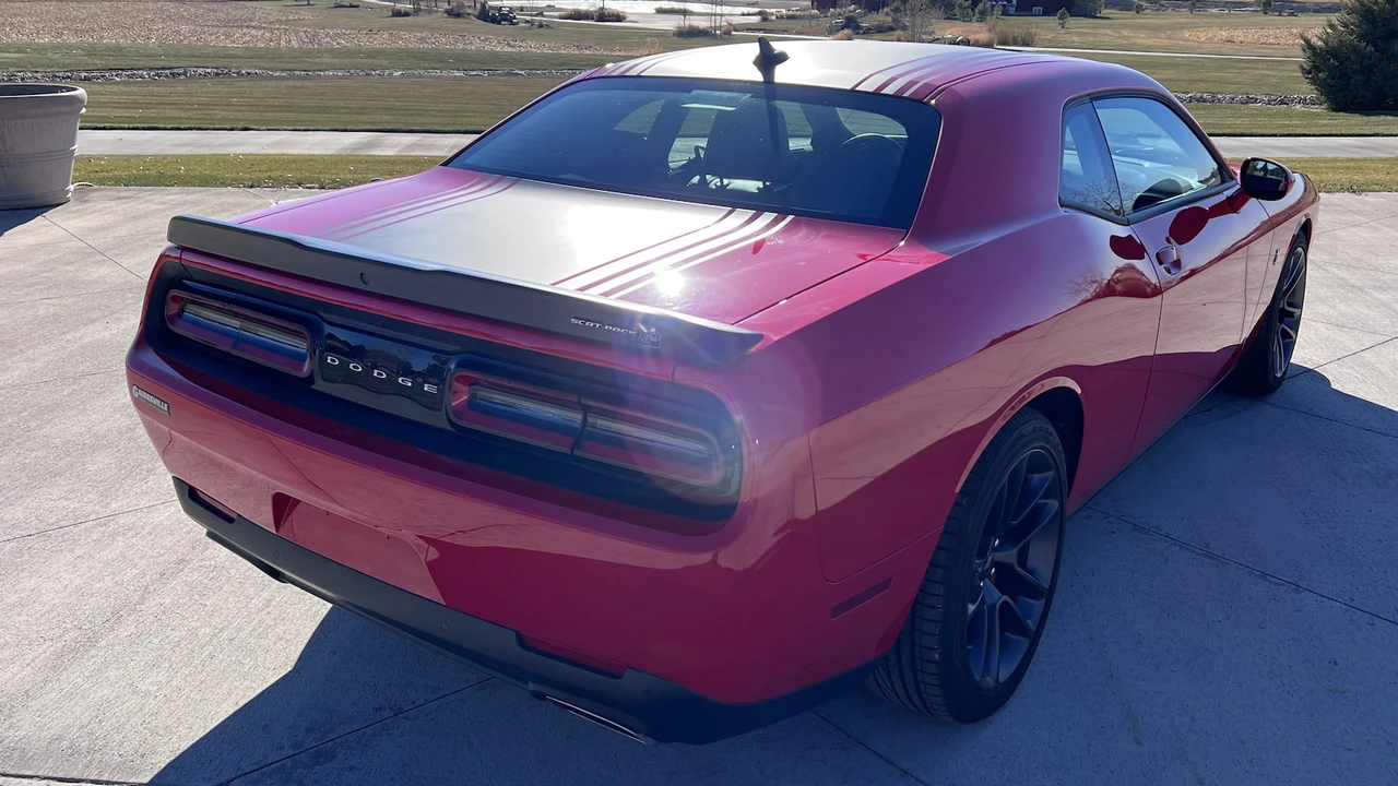 2020 Dodge Challenger 3rd Gen - Image 16 of 16