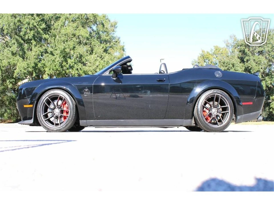2020 Dodge Challenger 3rd Gen - Image 17 of 31