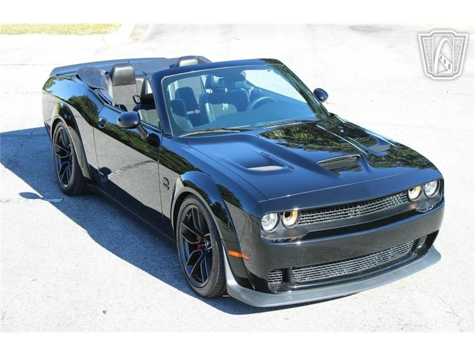 2020 Dodge Challenger 3rd Gen - Image 13 of 31