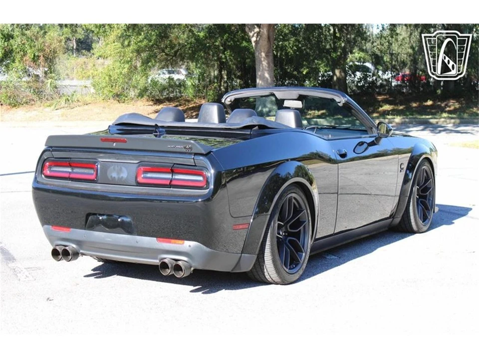 2020 Dodge Challenger 3rd Gen - Image 10 of 31