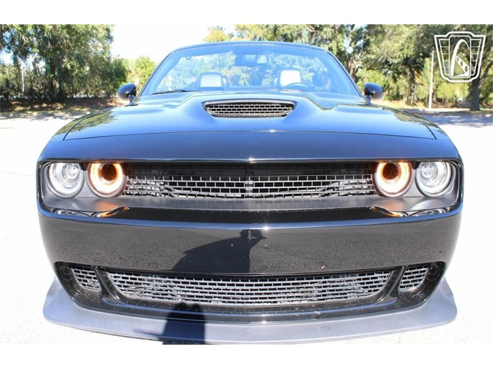 2020 Dodge Challenger 3rd Gen - Image 15 of 31