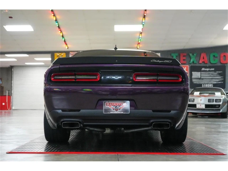 2020 Dodge Challenger 3rd Gen - Image 13 of 31