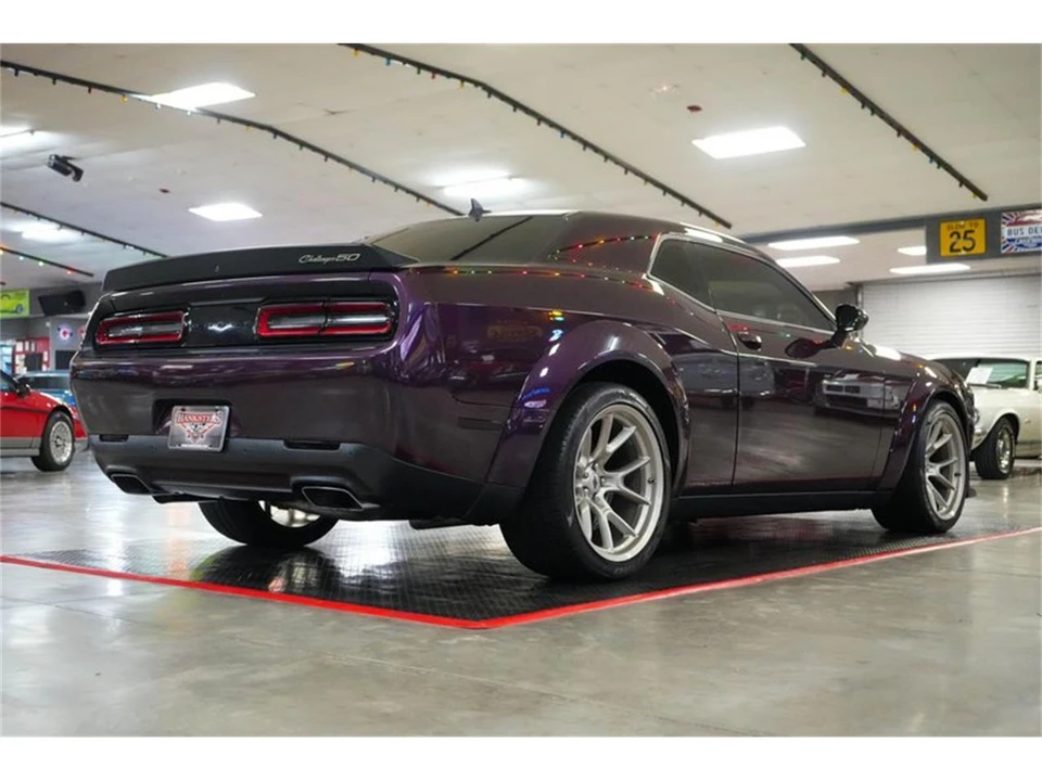 2020 Dodge Challenger 3rd Gen - Image 14 of 31