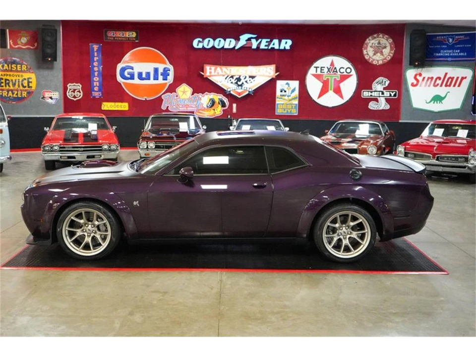 2020 Dodge Challenger 3rd Gen - Image 19 of 31