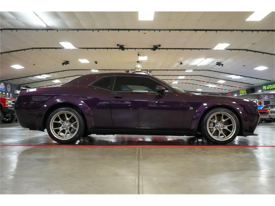 2020 Dodge Challenger 3rd Gen - Image 15 of 31