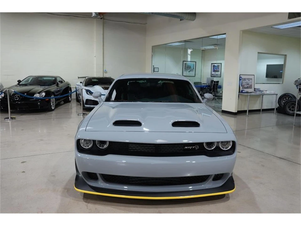 2020 Dodge Challenger 3rd Gen - Image 9 of 31