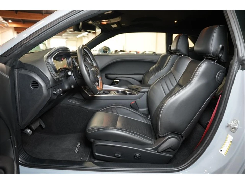 2020 Dodge Challenger 3rd Gen - Image 26 of 31