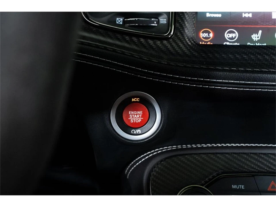 2020 Dodge Challenger 3rd Gen - Image 30 of 31