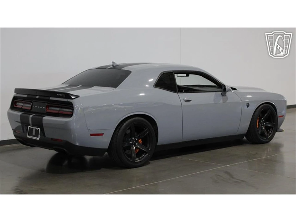 2020 Dodge Challenger 3rd Gen - Image 16 of 31