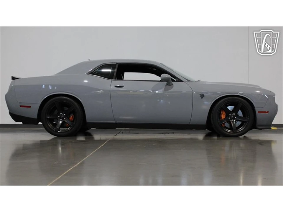 2020 Dodge Challenger 3rd Gen - Image 23 of 31