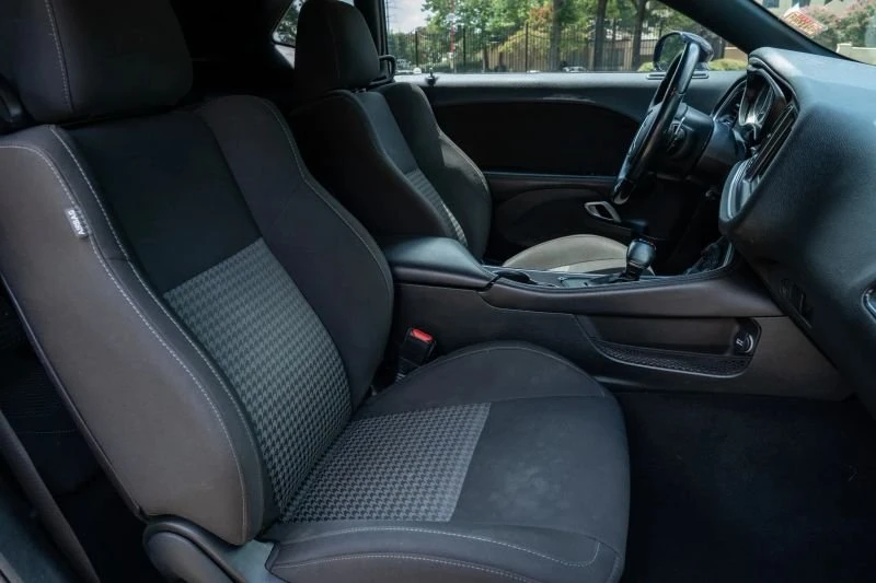 2020 Dodge Challenger 3rd Gen - Image 14 of 20