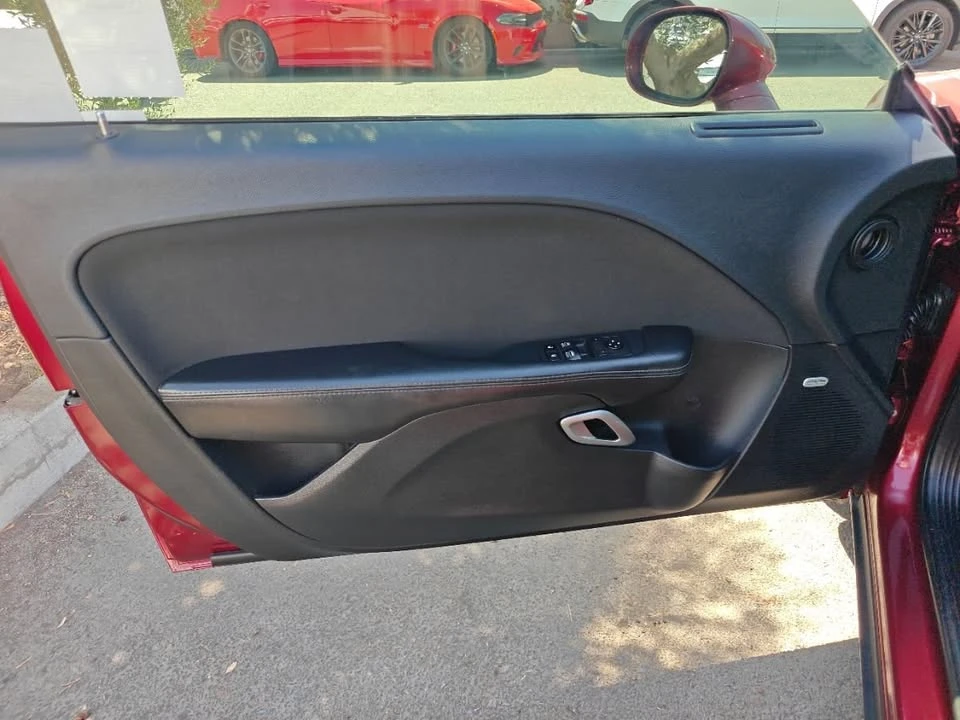 2020 Dodge Challenger 3rd Gen - Image 9 of 20