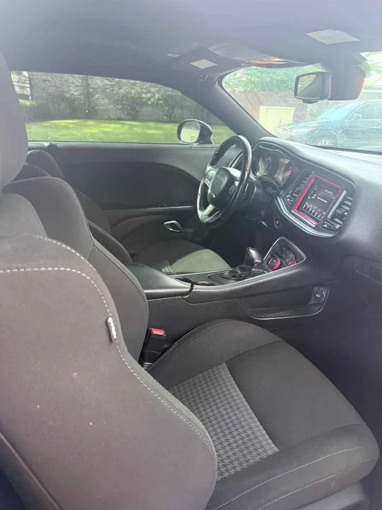 2020 Dodge Challenger 3rd Gen - Image 12 of 13