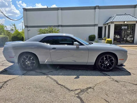 2020 Dodge Challenger Coupe 2D