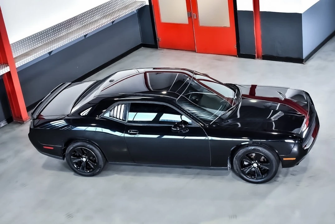 2020 Dodge Challenger 3rd Gen - Image 11 of 30
