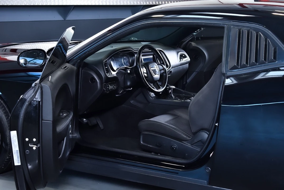 2020 Dodge Challenger 3rd Gen - Image 23 of 30