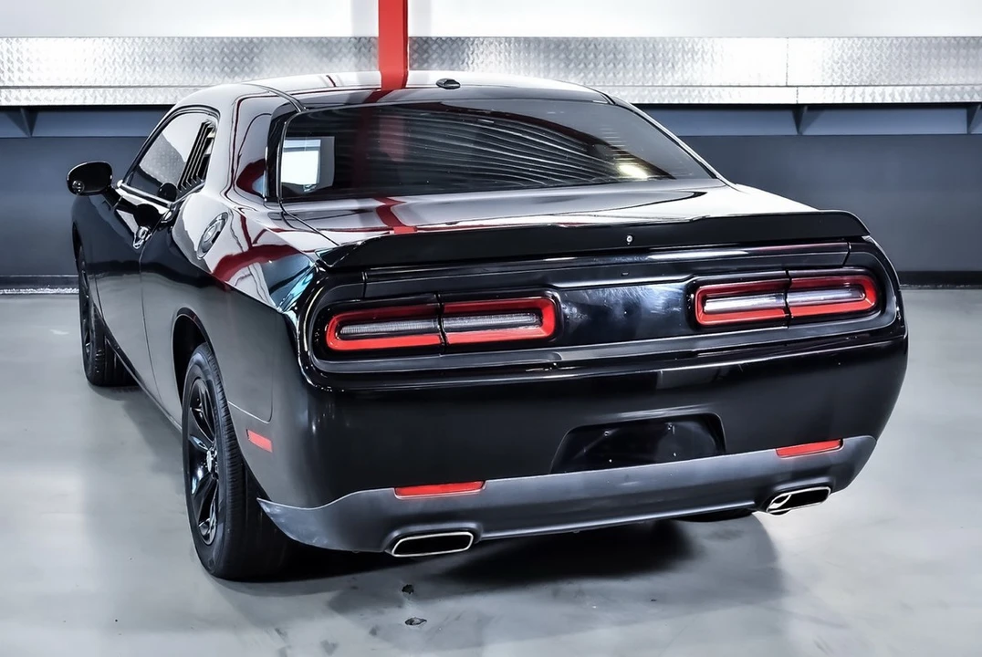 2020 Dodge Challenger 3rd Gen - Image 13 of 30