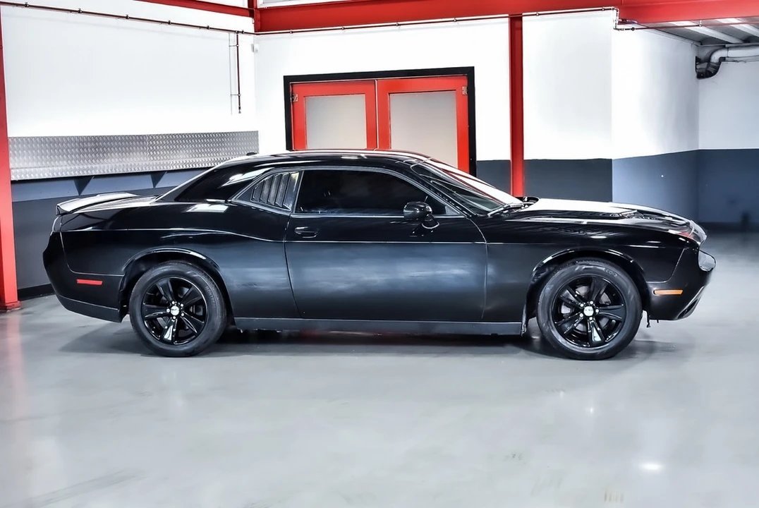 2020 Dodge Challenger 3rd Gen - Image 9 of 30