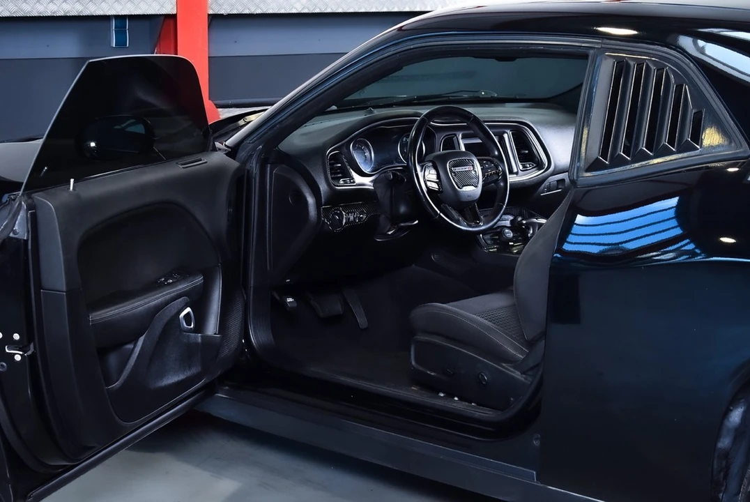 2020 Dodge Challenger 3rd Gen - Image 22 of 30