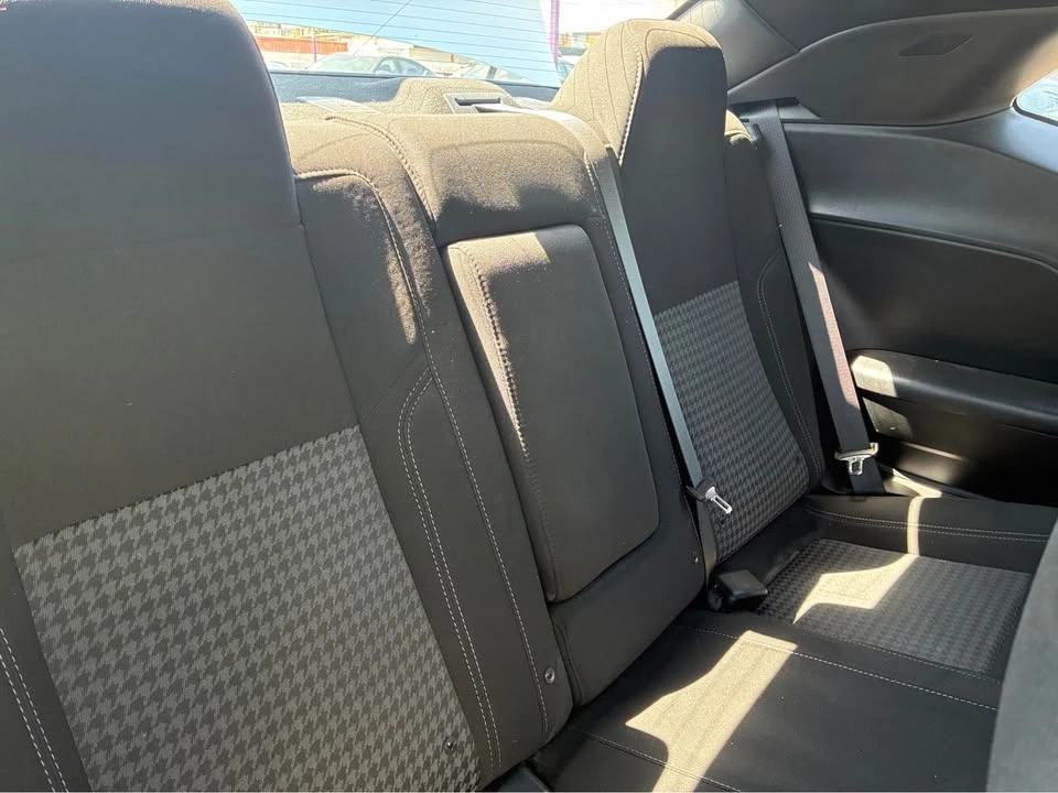 2020 Dodge Challenger 3rd Gen - Image 19 of 20