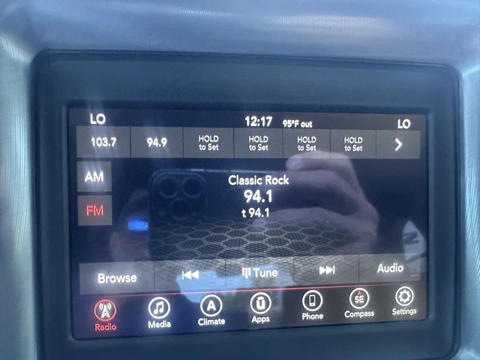 2020 Dodge Challenger 3rd Gen - Image 11 of 12