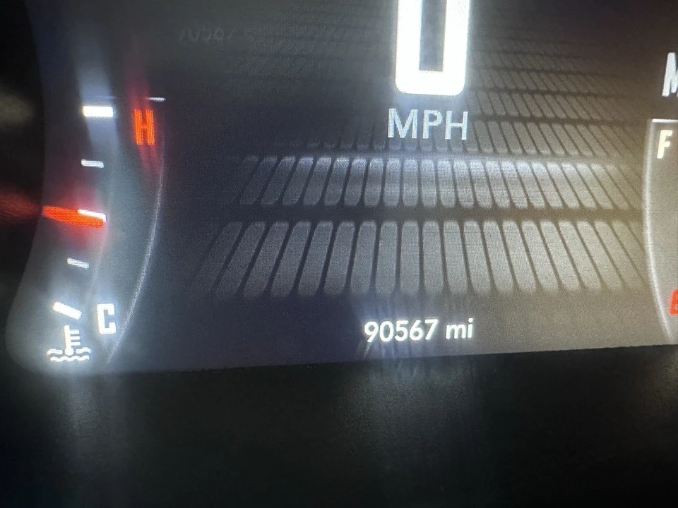 2020 Dodge Challenger 3rd Gen - Image 7 of 12