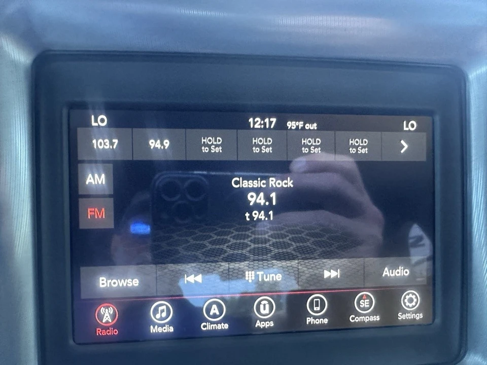 2020 Dodge Challenger 3rd Gen - Image 11 of 12
