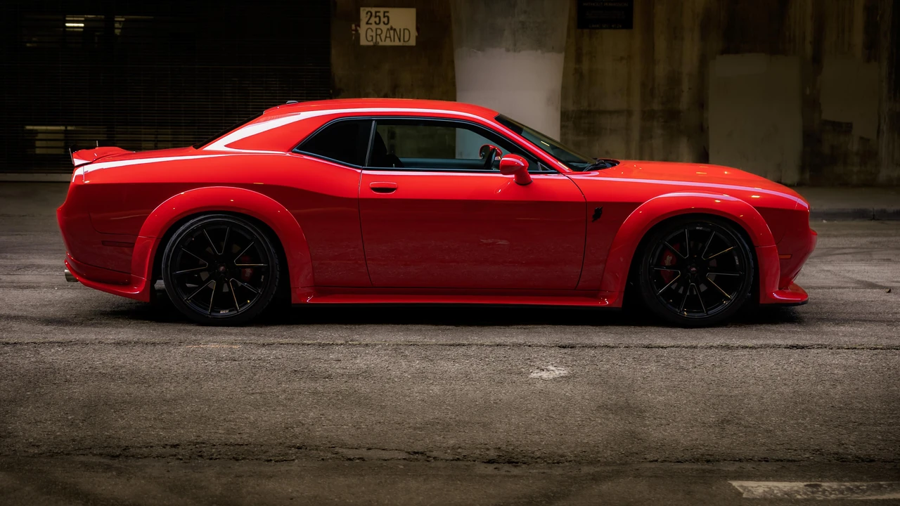 2020 Dodge Challenger 3rd Gen - Image 28 of 31