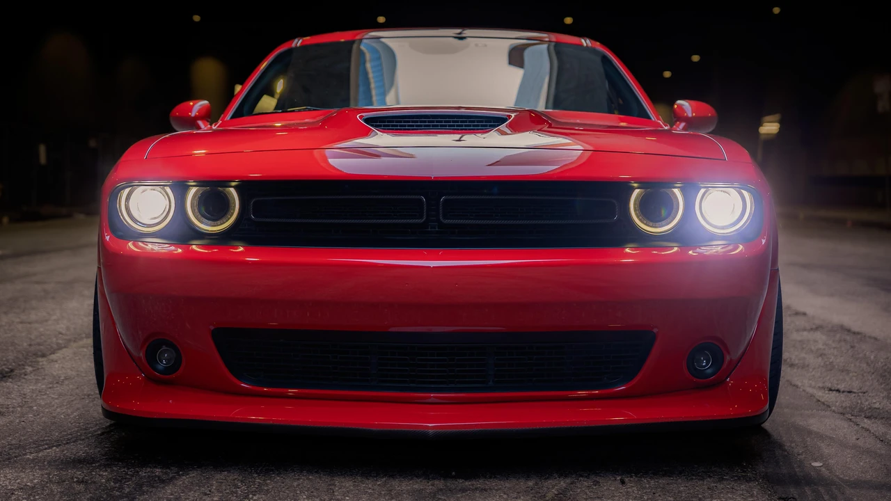 2020 Dodge Challenger 3rd Gen - Image 10 of 31