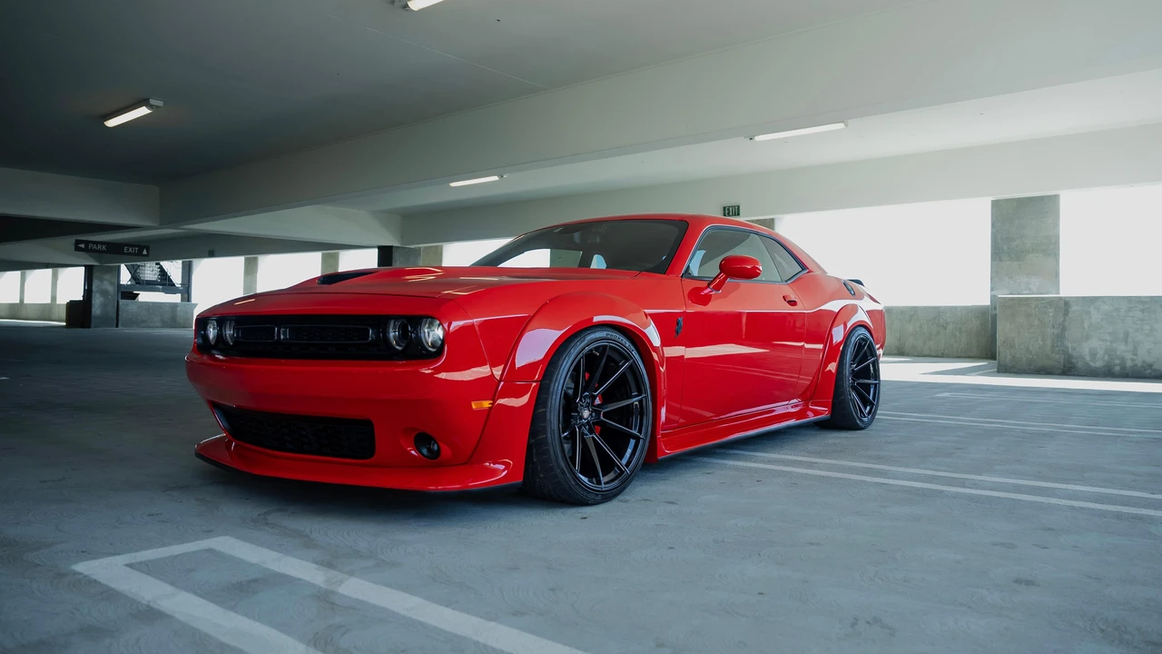 2020 Dodge Challenger 3rd Gen - Image 17 of 31