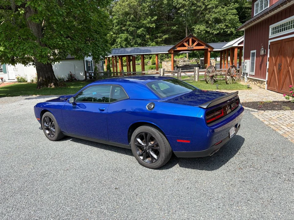 2020 Dodge Challenger 3rd Gen - Image 6 of 17