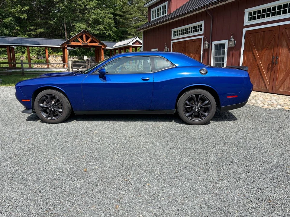 2020 Dodge Challenger 3rd Gen - Image 7 of 17