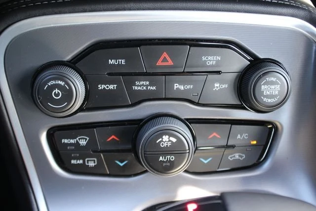 2020 Dodge Challenger 3rd Gen - Image 9 of 20