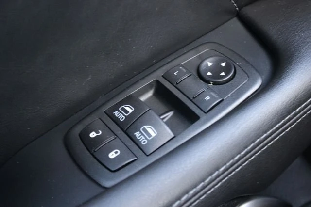 2020 Dodge Challenger 3rd Gen - Image 17 of 20