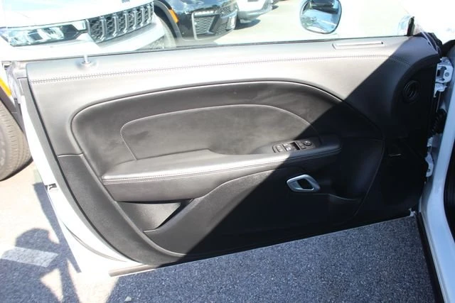 2020 Dodge Challenger 3rd Gen - Image 19 of 20