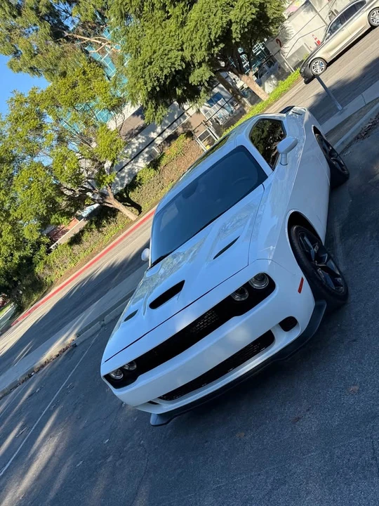 2020 Dodge Challenger 3rd Gen - Image 4 of 17
