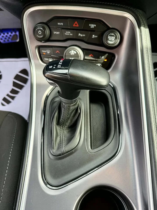 2020 Dodge Challenger 3rd Gen - Image 18 of 20