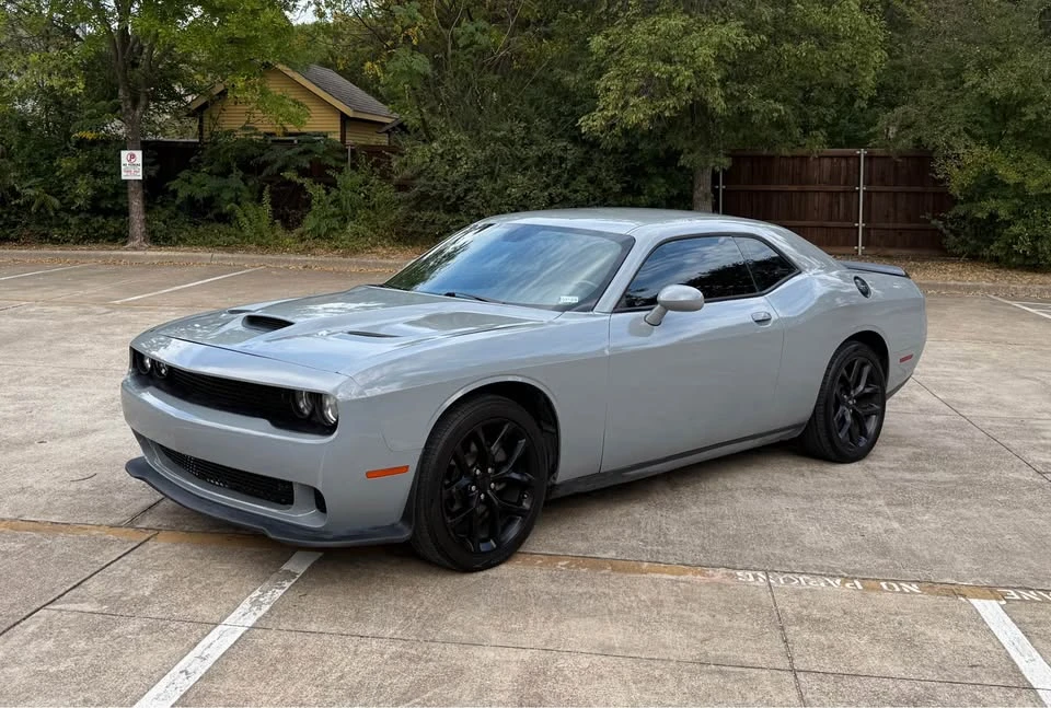2020 Dodge Challenger 3rd Gen - Image 2 of 11
