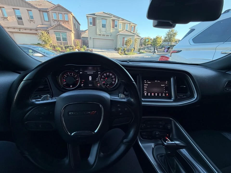 2020 Dodge Challenger 3rd Gen - Image 9 of 10