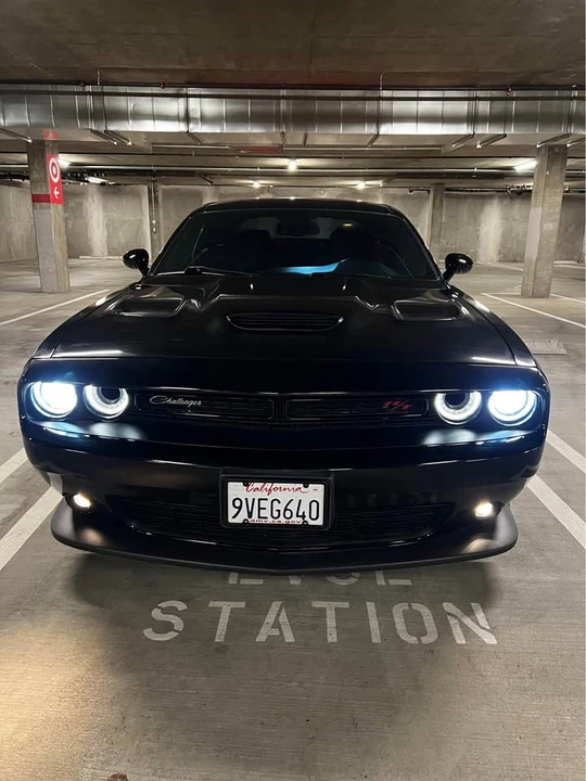 2020 Dodge Challenger 3rd Gen - Image 16 of 19